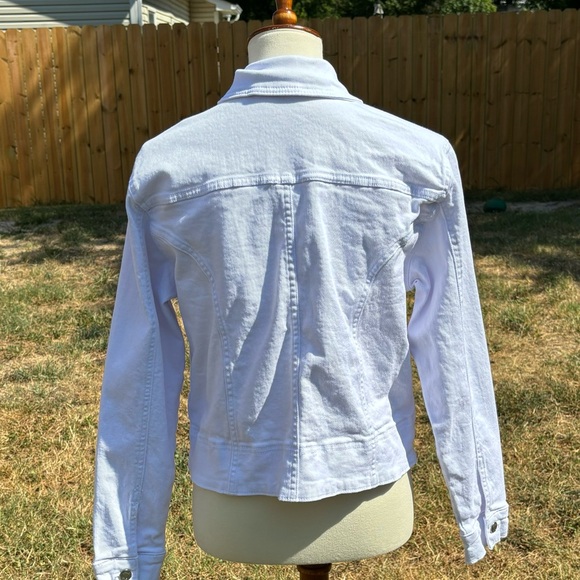 Jean Jacket - Picture 2 of 7